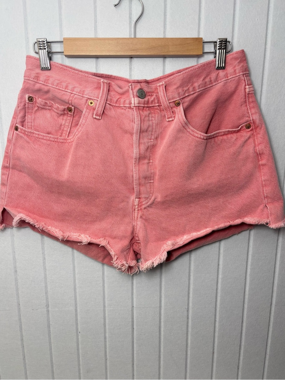 Levi's 501 Pink (Salomon) Frayed Hem High Rise Denim Shorts Size 30